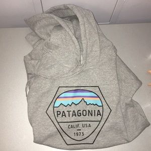 Size M Patagonia Hoodie